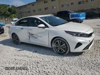 2024 Kia Forte LXS with VIN 3KPF24AD6RE792608, listed as a Copart auction lot 50544005 with 22,030 mi miles and Non Repairable. Bid and sale history available at carsss.com. Image 4.