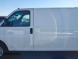 2017 Chevrolet Express Cargo Van with VIN 1GCWGBFF1H1102247, listed as a IAAI auction lot 40660637 with 105,126 mi miles. Bid and sale history available at carsss.com. Image 14.