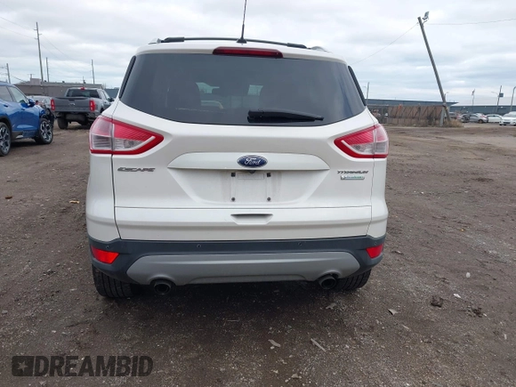2013 Ford Escape Titanium with VIN 1FMCU0J96DUD85315, listed as a IAAI auction lot 41934204 with 152,132 mi miles and . Bid and sale history available at carsss.com. Image 16.