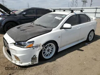 2014 Mitsubishi Lancer SE z VIN JA32V2FW3EU010490, wystawiony jako Copart lot #57078085 z przebiegiem 187 357 mil mil oraz Czysty tytuł • Clean title. Historia ofert i sprzedaży dostępna na DreamBid. Obrazek 1.