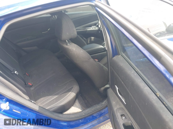 2021 Hyundai Elantra SEL z VIN 5NPLM4AG7MH045336, wystawiony jako IAAI lot #42016788 z przebiegiem 81 401 mil mil oraz . Historia ofert i sprzedaży dostępna na DreamBid. Obrazek 8.