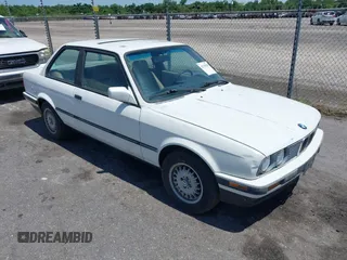 1991 BMW 3 Series with VIN WBAAF9317MEE67291, listed as a IAAI auction lot 42740709 with 191,644 mi miles and . Bid and sale history available at DreamBid. Image 1.