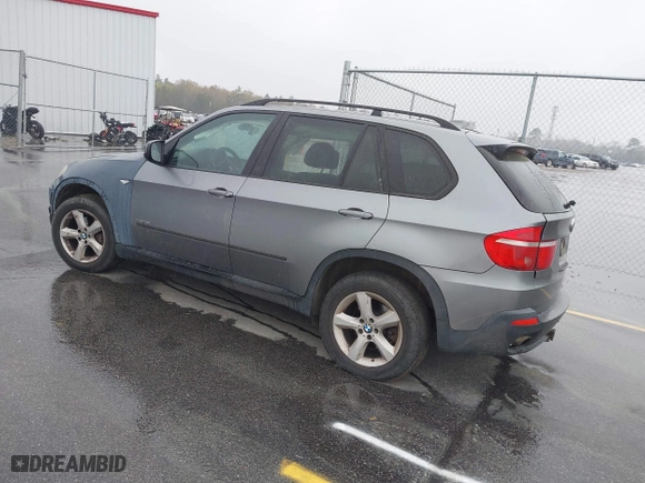 2009 BMW X5 30i with VIN 5UXFE43579L271366, listed as a IAAI auction lot 41831724 with 129,107 mi miles. Bid and sale history available at carsss.com. Image 3.