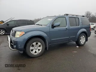 2005 Nissan Pathfinder SE z VIN 5N1AR18W65C705332, wystawiony jako Copart lot #86779704 z przebiegiem 119 877 mil mil oraz Czysty tytuł • Clean title. Historia ofert i sprzedaży dostępna na DreamBid. Obrazek 1.