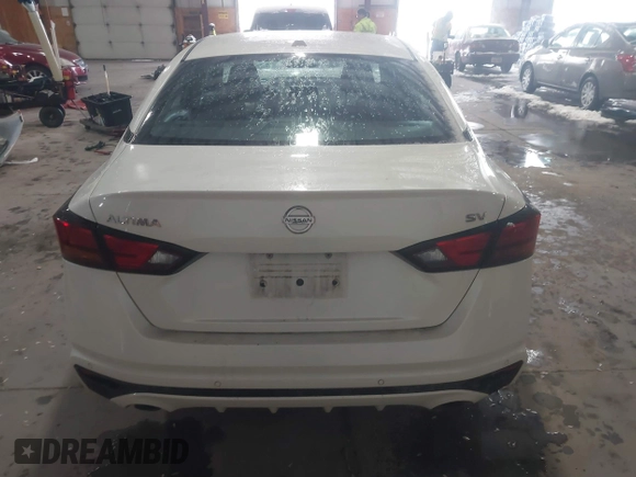2019 Nissan Altima 2.5 SV with VIN 1N4BL4DV2KC146808, listed as a IAAI auction lot 41573414 with 52,213 mi miles. Bid and sale history available at carsss.com. Image 17.