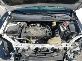 2012 Chevrolet Sonic LS z VIN 1G1JA6SH5C4208565, wystawiony jako Copart lot #56193405 z przebiegiem 53 236 mil mil oraz Szkoda całkowita • Salvage title. Historia ofert i sprzedaży dostępna na DreamBid. Obrazek 11.