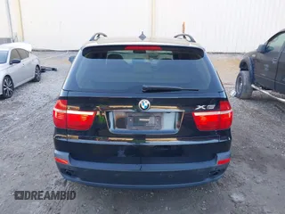 2008 BMW X5 3.0si with VIN 5UXFE43578L026470, listed as a IAAI auction lot 41332050 with 160,467 mi miles. Bid and sale history available at carsss.com. Image 16.