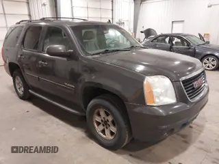 2010 GMC Yukon SLT with VIN 1GKUKCE08AR148548, listed as a IAAI auction lot 41994933 with 248,534 mi miles. Bid and sale history available at carsss.com. Image 1.