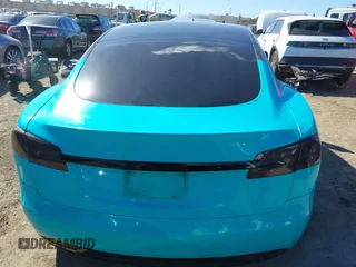 2018 Tesla Model S 75D with VIN 5YJSA1E29JF263418, listed as a IAAI auction lot 41682037 with 84,764 mi miles and . Bid and sale history available at DreamBid. Image 16.