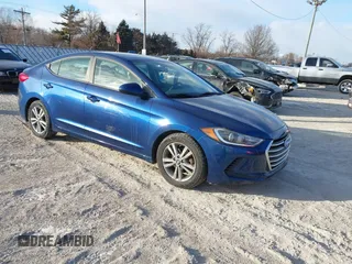 2017 Hyundai Elantra Limited z VIN 5NPD84LF8HH002546, wystawiony jako IAAI lot #41381335 z przebiegiem 102 355 mil mil oraz . Historia ofert i sprzedaży dostępna na DreamBid. Obrazek 1.