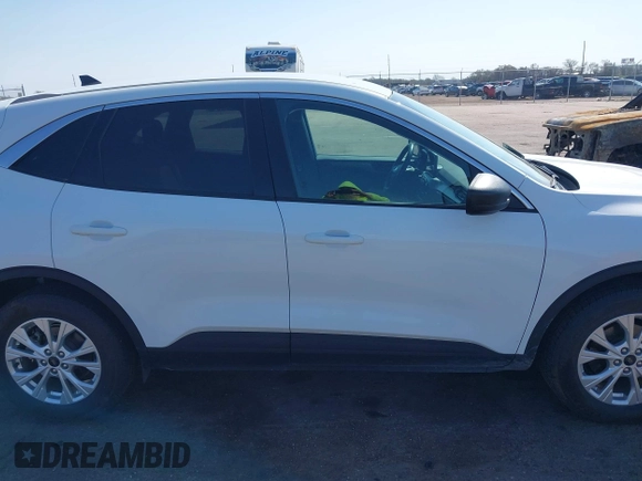 2023 Ford Escape Active with VIN 1FMCU9GN7PUA34362, listed as a IAAI auction lot 42045523 with 67,423 mi miles and . Bid and sale history available at carsss.com. Image 13.