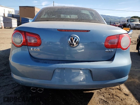 2008 Volkswagen Eos Turbo z VIN WVWBA71F98V030176, wystawiony jako Copart lot #46336425 z przebiegiem 114 520 mil mil oraz Szkoda całkowita • Salvage title. Historia ofert i sprzedaży dostępna na DreamBid. Obrazek 6.