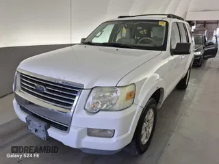 2010 Ford Explorer XLT with VIN 1FMEU7DE5AUA73184, listed as a IAAI auction lot 41928769 with 149,185 mi miles. Bid and sale history available at carsss.com. Image 1.
