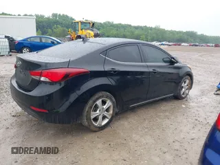 2016 Hyundai Elantra SE with VIN 5NPDH4AE6GH673092, listed as a IAAI auction lot 42377724 with 213,780 mi miles and . Bid and sale history available at DreamBid. Image 4.