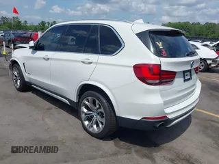 2017 BMW X5 sDrive35i z VIN 5UXKR2C35H0X04222, wystawiony jako IAAI lot #42149985 z przebiegiem 198 645 mil mil oraz . Historia ofert i sprzedaży dostępna na DreamBid. Obrazek 3.