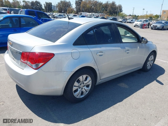 2014 Chevrolet Cruze LS with VIN 1G1PA5SGXE7359883, listed as a IAAI auction lot 41987659 with 141,485 mi miles. Bid and sale history available at carsss.com. Image 4.