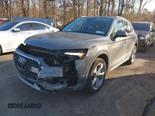 2023 Audi Q5 S line Premium Plus z VIN WA1EAAFY1P2061050, wystawiony jako IAAI lot #41598919 z przebiegiem 29 197 mil mil oraz . Historia ofert i sprzedaży dostępna na DreamBid. Obrazek 2.