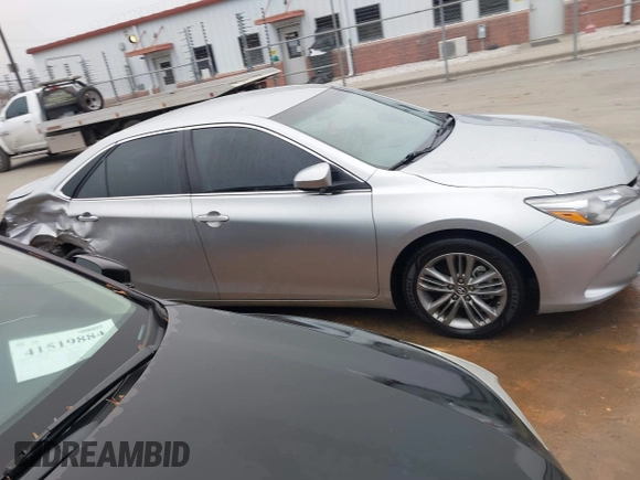 2017 Toyota Camry XLE with VIN 4T1BF1FK5HU371774, listed as a IAAI auction lot 41521132 with 102,582 mi miles. Bid and sale history available at carsss.com. Image 13.