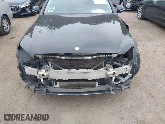 2015 Mercedes-Benz C 300 with VIN 55SWF4JB8FU075134, listed as a IAAI auction lot 39556919 with 102,311 mi miles and . Bid and sale history available at DreamBid. Image 6.