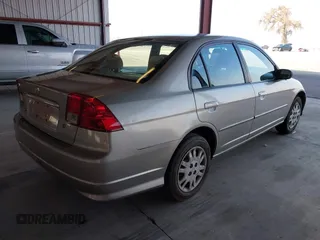 2005 Honda Civic LX with VIN 2HGES16565H530065, listed as a IAAI auction lot 41055832 with 244,239 mi miles and . Bid and sale history available at DreamBid. Image 4.