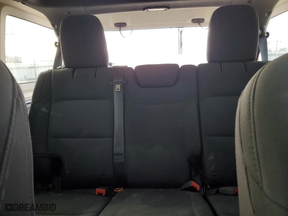 2018 Jeep Wrangler Unlimited Sport with VIN 1C4HJXDN5JW206833, listed as a Copart auction lot 82689844 with 113,635 mi miles and Salvage Title. Bid and sale history available at carsss.com. Image 10.