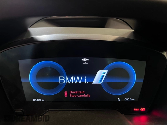 2015 BMW i8 z VIN WBY2Z2C55FV391447, wystawiony jako Copart lot #60150713 z przebiegiem 84 305 mil mil oraz . Historia ofert i sprzedaży dostępna na DreamBid. Obrazek 9.