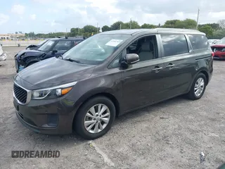 2018 Kia Sedona LX with VIN KNDMB5C15J6382599, listed as a IAAI auction lot 41964769 with 82,494 mi miles. Bid and sale history available at carsss.com. Image 17.