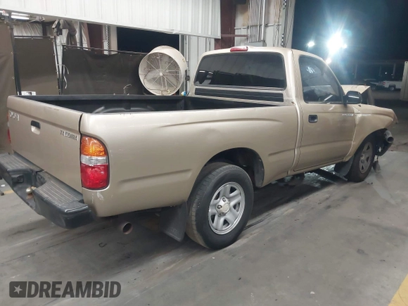 2004 Toyota Tacoma z VIN 5TENL42N74Z385687, wystawiony jako IAAI lot #42140317 z przebiegiem 218 595 mil mil oraz . Historia ofert i sprzedaży dostępna na DreamBid. Obrazek 4.
