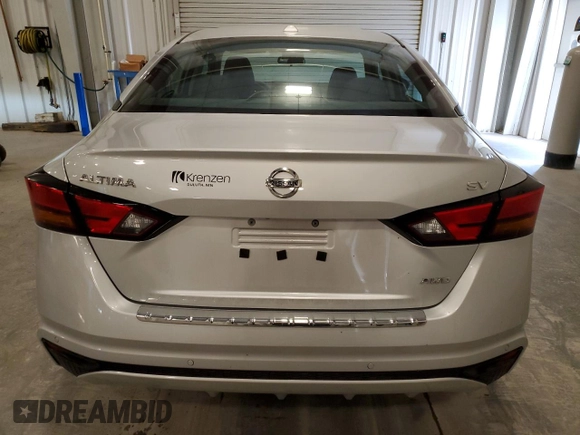 2022 Nissan Altima SV with VIN 1N4BL4DWXNN374881, listed as a Copart auction lot 52409335 with 28,189 mi miles and Salvage Title. Bid and sale history available at DreamBid. Image 6.