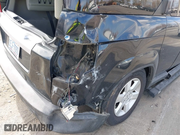 2010 Honda Element EX with VIN 5J6YH1H75AL001450, listed as a IAAI auction lot 41726594 with 137,637 mi miles and . Bid and sale history available at DreamBid. Image 6.