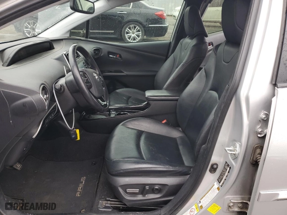 2020 Toyota Prius L Eco with VIN JTDKARFU7L3108641, listed as a Copart auction lot 48982215 with 123,964 mi miles and Salvage Title. Bid and sale history available at carsss.com. Image 7.