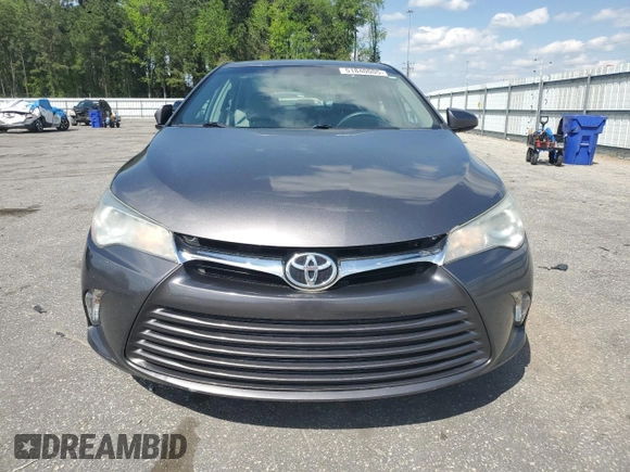 2016 Toyota Camry XLE with VIN 4T4BF1FKXGR573367, listed as a Copart auction lot 51840005 with 87,464 mi miles and Salvage Title. Bid and sale history available at DreamBid. Image 5.