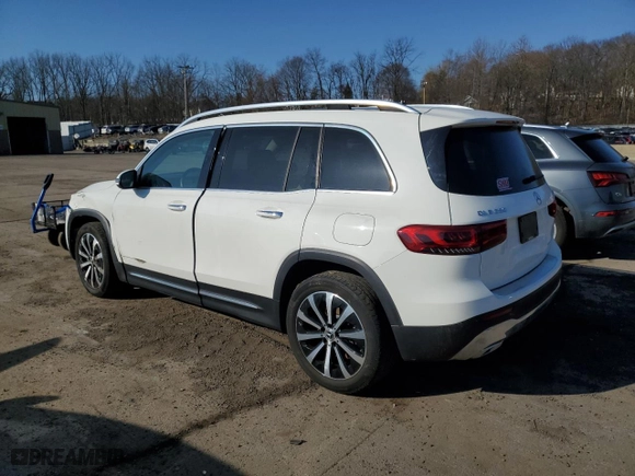 2022 Mercedes-Benz GLB with VIN W1N4M4HB4NW201013, listed as a Copart auction lot 47977425 with 31,335 mi miles and Salvage Title. Bid and sale history available at carsss.com. Image 2.