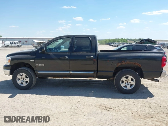 2008 Dodge 1500 SLT z VIN 1D7HU18218S571053, wystawiony jako IAAI lot #42249504 z przebiegiem 177 545 mil mil oraz . Historia ofert i sprzedaży dostępna na DreamBid. Obrazek 15.