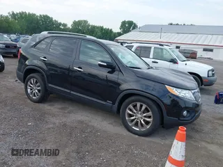2011 Kia Sorento EX with VIN 5XYKUCA17BG090136, listed as a IAAI auction lot 42443852 with Not provided miles and . Bid and sale history available at DreamBid. Image 1.