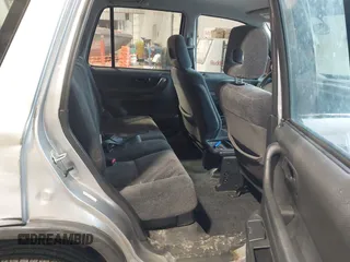 2001 Honda CR-V LX with VIN JHLRD28481S019760, listed as a IAAI auction lot 42098138 with 132,866 mi miles and . Bid and sale history available at carsss.com. Image 8.
