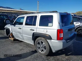 2009 Jeep Patriot Sport with VIN 1J4FT28A99D155530, listed as a IAAI auction lot 41753248 with 194,518 mi miles and . Bid and sale history available at DreamBid. Image 3.