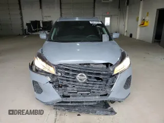 2021 Nissan Kicks SV with VIN 3N1CP5CV8ML497758, listed as a Copart auction lot 46814795 with 52,813 mi miles and Salvage Title. Bid and sale history available at carsss.com. Image 5.