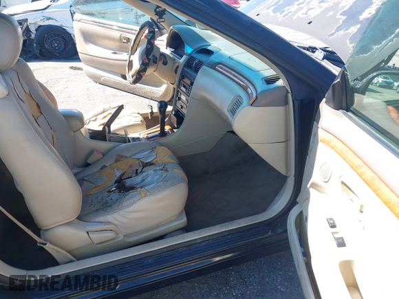 2002 Toyota Solara SE with VIN 2T1FF28P02C566318, listed as a IAAI auction lot 41698027 with 175,954 mi miles and . Bid and sale history available at DreamBid. Image 5.
