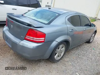 2008 Dodge Avenger SXT z VIN 1B3LC56K88N145832, wystawiony jako IAAI lot #42329896 z przebiegiem 150 345 mil mil oraz . Historia ofert i sprzedaży dostępna na DreamBid. Obrazek 4.