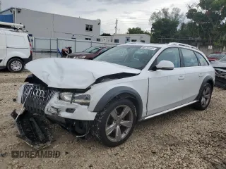2014 Audi allroad Premium Plus with VIN WA1UFAFL1EA045564, listed as a Copart auction lot 68750554 with 78,929 mi miles and Salvage Title. Bid and sale history available at carsss.com. Image 1.