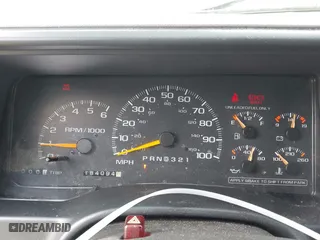 1998 Chevrolet Tahoe with VIN 1GNEK13R4WJ346417, listed as a IAAI auction lot 41390436 with 184,094 mi miles. Bid and sale history available at carsss.com. Image 7.