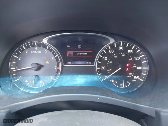 2016 Nissan Pathfinder S with VIN 5N1AR2MN9GC615324, listed as a IAAI auction lot 41723644 with 67,629 mi miles. Bid and sale history available at carsss.com. Image 7.