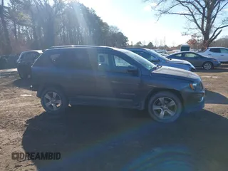 2016 Jeep Compass Latitude with VIN 1C4NJDEB7GD746114, listed as a IAAI auction lot 41571587 with 112,645 mi miles. Bid and sale history available at carsss.com. Image 13.