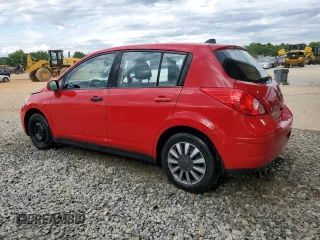 2007 Nissan Versa S z VIN 3N1BC13E27L446857, wystawiony jako Copart lot #54938895 z przebiegiem 243 248 mil mil oraz Szkoda całkowita • Salvage title. Historia ofert i sprzedaży dostępna na DreamBid. Obrazek 2.