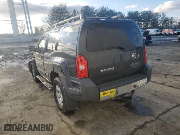 2013 Nissan Xterra S with VIN 5N1AN0NW4DN819116, listed as a Copart auction lot 43557285 with 140,694 mi miles and Salvage title. Bid and sale history available at DreamBid. Image 2.