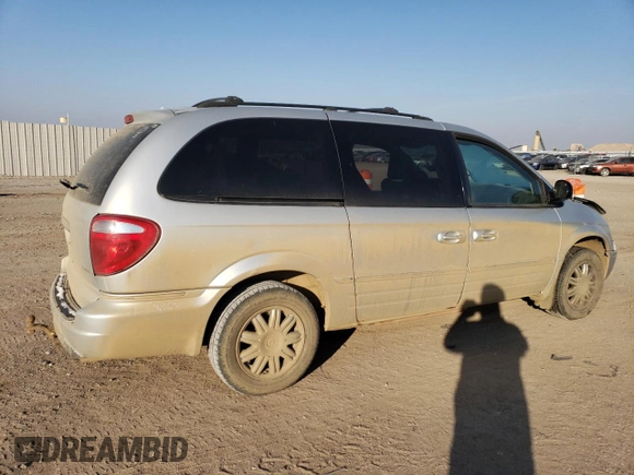 2007 Chrysler Town & Country LWB Limited with VIN 2A8GP64L47R305818, listed as a Copart auction lot 82684554 with 0 mi miles and Salvage Title. Bid and sale history available at carsss.com. Image 3.