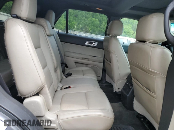2014 Ford Explorer XLT z VIN 1FM5K8D86EGC39545, wystawiony jako Copart lot #57564825 z przebiegiem 207 544 mil mil oraz Szkody całkowita. Historia ofert i sprzedaży dostępna na DreamBid. Obrazek 11.