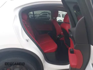 2020 Alfa Romeo Stelvio Sport z VIN ZASPAJAN3L7C94007, wystawiony jako IAAI lot #41606766 z przebiegiem Nie podano mil oraz . Historia ofert i sprzedaży dostępna na DreamBid. Obrazek 8.