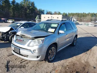 2011 GMC Acadia Denali with VIN 1GKKVTED0BJ403615, listed as a IAAI auction lot 40858532 with 204,232 mi miles. Bid and sale history available at carsss.com. Image 17.